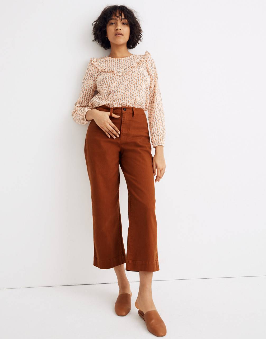 Petite Curvy Slim Emmett Wide Leg Crop Pants