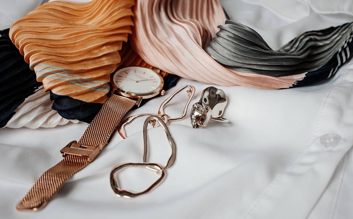 Fashion accessories wholesale marketplace