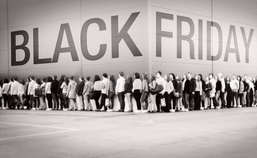 Barneys Liquidation Sale Discounts Rise for Black Friday
