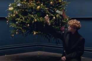 Video: Loewe holiday collection