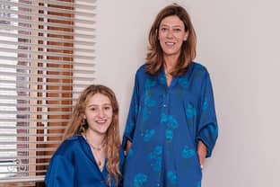 Family business: Inge Van Houte en Louise Rooms, moeder en dochter achter bewust modelabel Current Antwerp