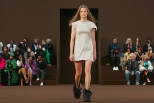 Video: Loewe at Paris Fashion Week