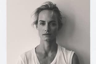 Karl Lagerfeld collaborates with Amber Valletta