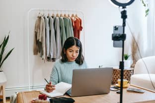 Online shoppers prefer content from peers over influencers 
