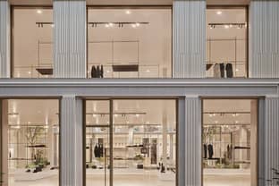 Moschino apre a Milano il flagship store più grande al mondo
