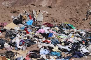 Investigan botaderos ilegales de ropa en la comuna chilena de Alto Hospicio
