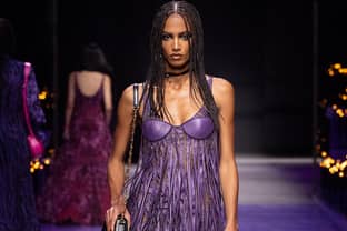 Versace to show AW23 in Los Angeles