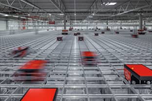 P&C Düsseldorf und DHL Supply Chain eröffnen vollautomatisiertes Warenlager 