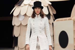 Video: Chanel haalt inspiratie uit marjorettes voor couture SS23 show