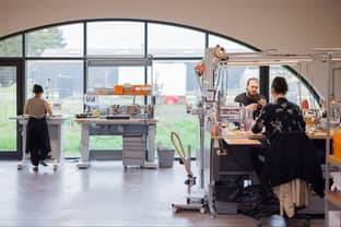 Hermès opent duurzaam atelier voor leren producten met 280 nieuwe banen