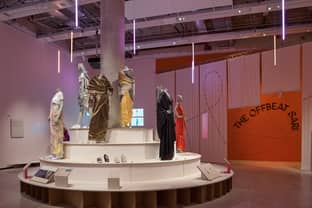 Londoner Design Museum feiert indischen Sari in neuer Modeausstellung