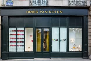 Visite de la nouvelle boutique parisienne de Dries Van Noten