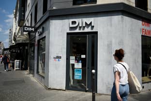 Dim relocalise sa production de collants en France