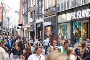 Deutscher Bekleidungshandel kann Halbjahresumsatz kräftig steigern