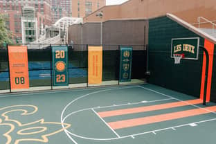 Les Deux Unveil Complete Refurb of Community Basketball Court in NYC