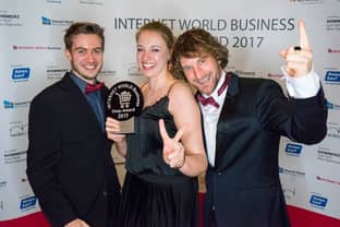 About You gewinnt Shop-Award als „Bester Online Pureplayer”