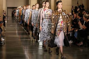 La fashion week londinese di febbraio apre al pubblico a pagamento per la seconda volta