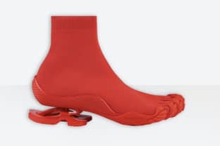 El último "uggly shoe" de Balenciaga se convertirán en un must?