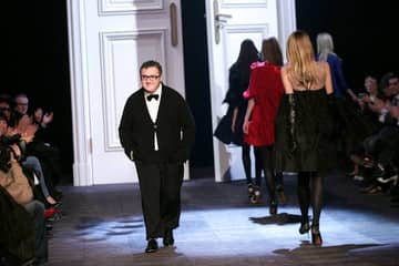 Fashion industry pays tribute to designer Alber Elbaz