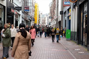 ABN AMRO: ‘Klanten keren massaal terug naar fysieke winkels’