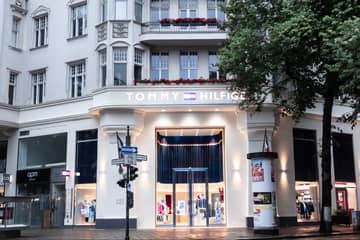 analogi hat Mundskyl Tommy Hilfiger eröffnet Berliner Flagship-Store nach Umbau