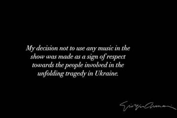 Vídeo: Giorgio Armani celebra un desfile de moda silencioso en solidaridad con Ucrania