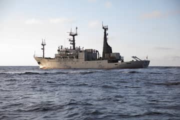  Sea Shepherd appose son nom sur une paire de Veja