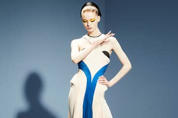  Haute Couture : Jean Paul Gaultier assagi et élégant version Haider Ackermann