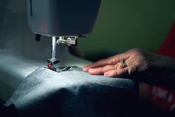 Luxe : prochaine ouverture d'un atelier de couture de soie dans la vallée de l'Isère