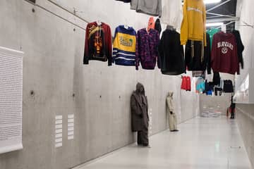 Nieuwe tentoonstelling ‘The Hoodie’ zoomt in op werelden rondom het kledingstuk 