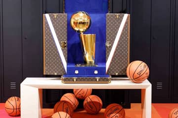 LV NBA Basketball Gift Set