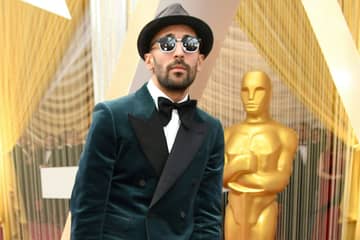 Bonbonrosa und schlichtes Schwarz: Trends vom roten Teppich der Oscars