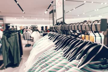 Confimprese-Ey: consumi abbigliamento ad aprile in flessione del 63 per cento