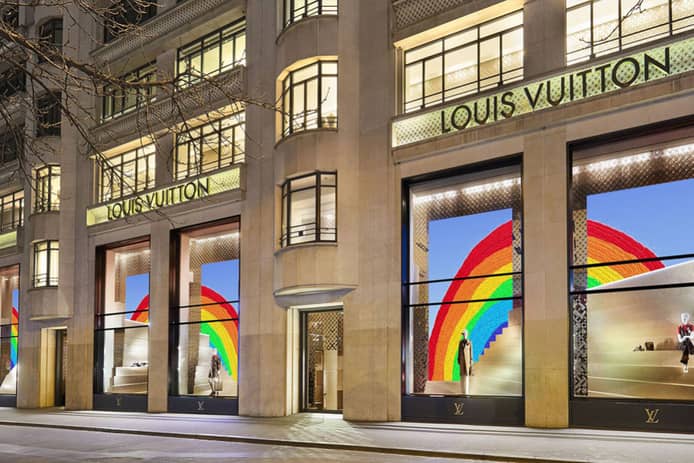LVMH acquista l'edificio Vuitton sugli Champs-Elysées