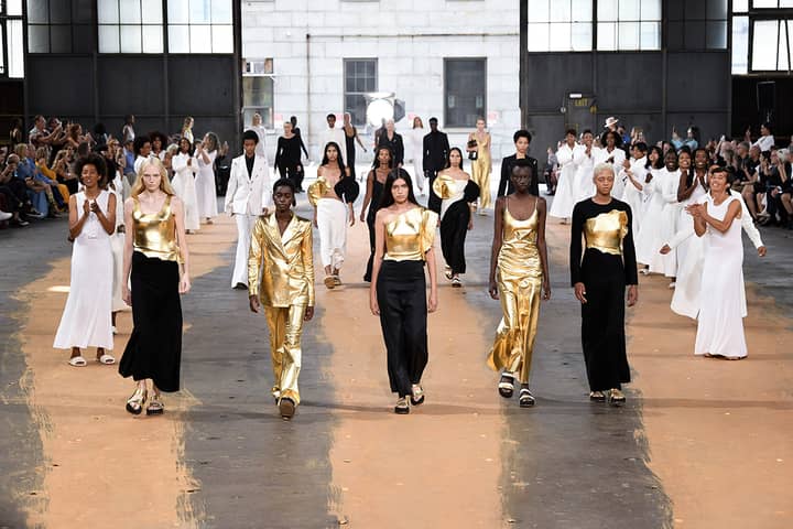 Fashion designer Gabriela Hearst exits Chloe dancing, with runway