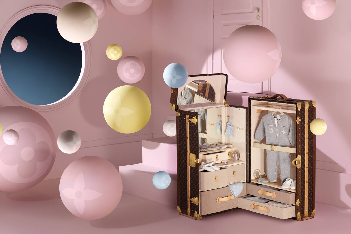 Louis Vuitton lanza su primera línea de ropa para bebés