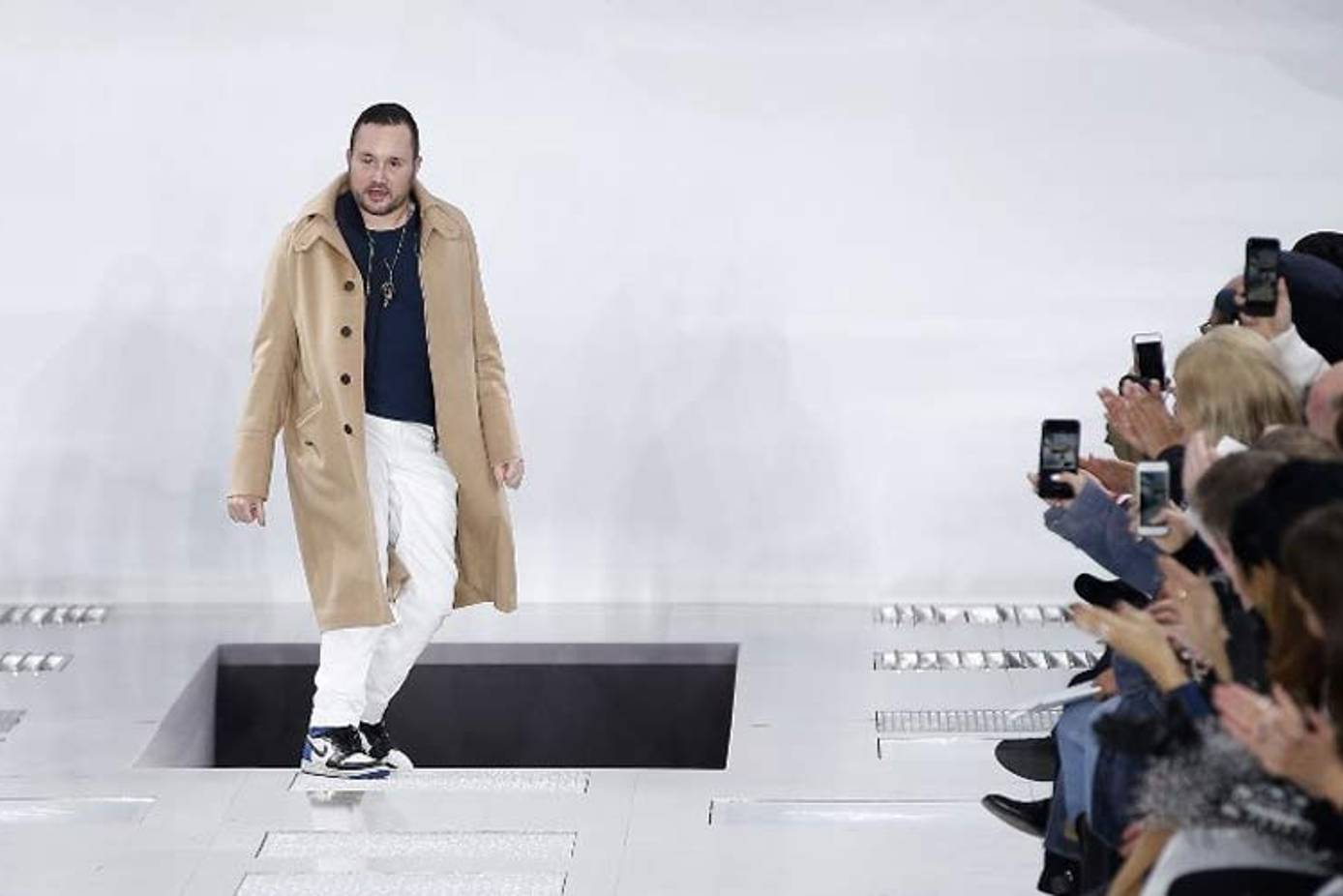 Paul Helbers to be Replaced by Kim Jones at Louis Vuitton