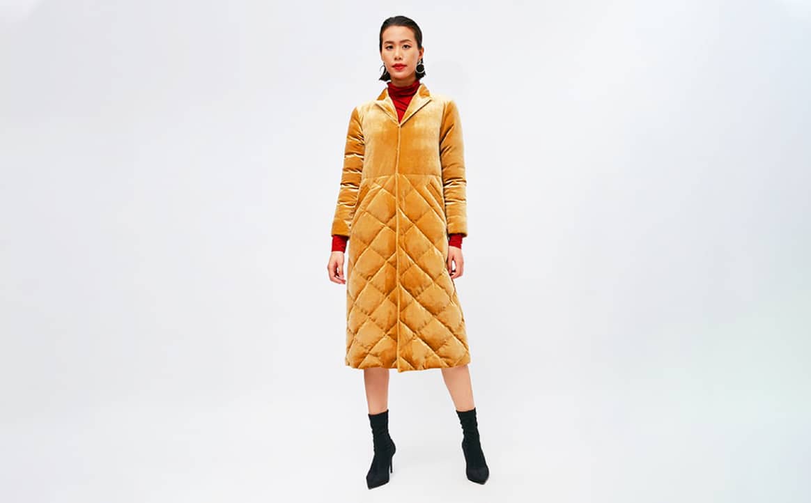 Yvette LIBBY N’guyen & Paris Fashion Walk In Winter