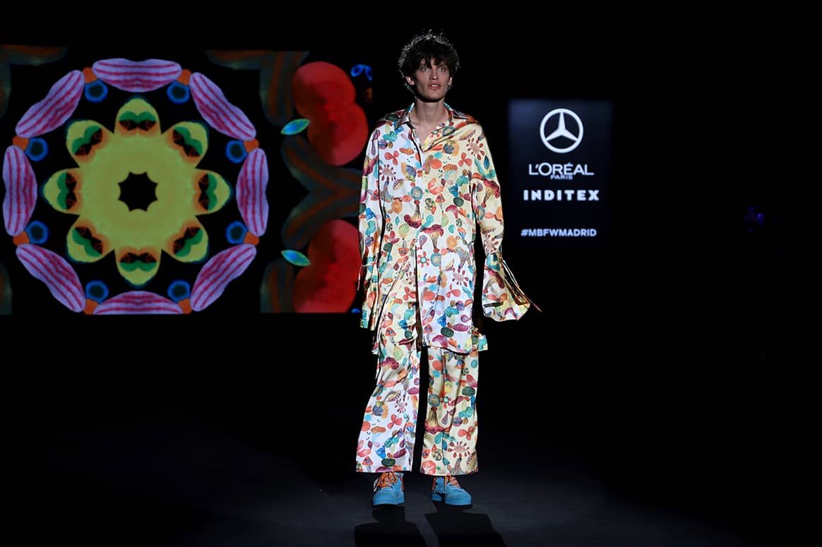 Photo Credits: Rubearth, desfile de la colección “Pata Pollo” en Allianz Ego. Mercedes-Benz Fashion Talent.