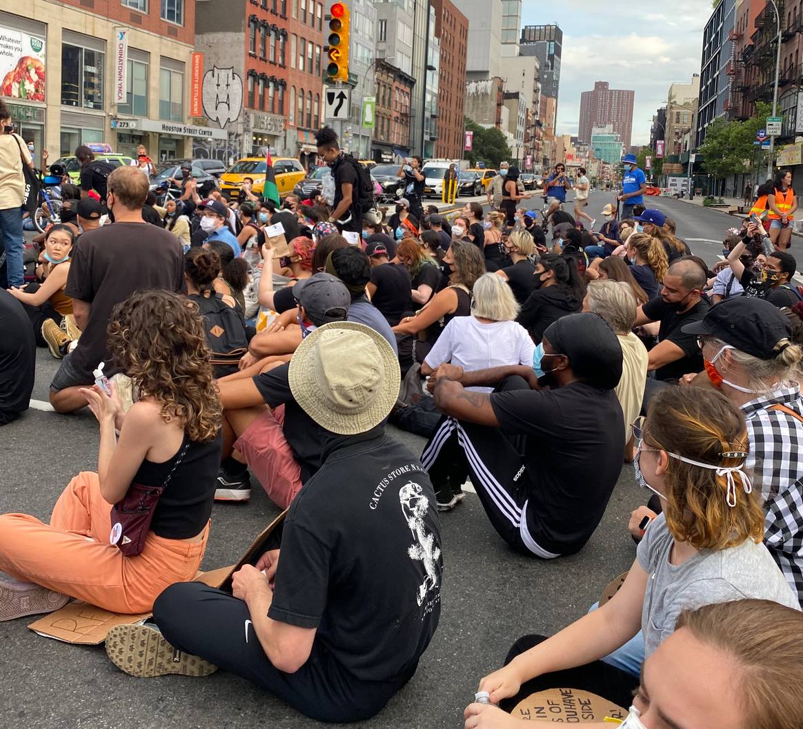 Protesta de BLM en NYC en junio de 2020 Imagen de Jackie Mallon