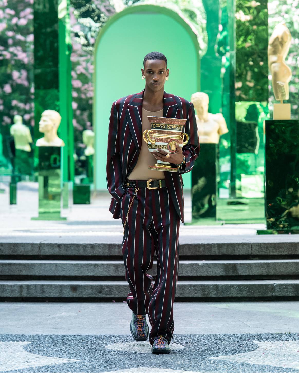 Versace ss 23, courtesy of Versace