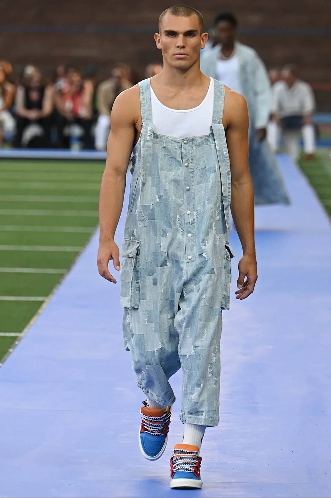JW Anderson Put Hinges, Handlebars in His Spring 2023 Men's Collection – WWD