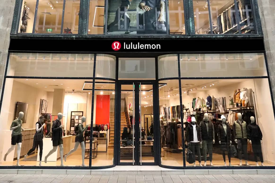 Lululemon Hamburg storefront