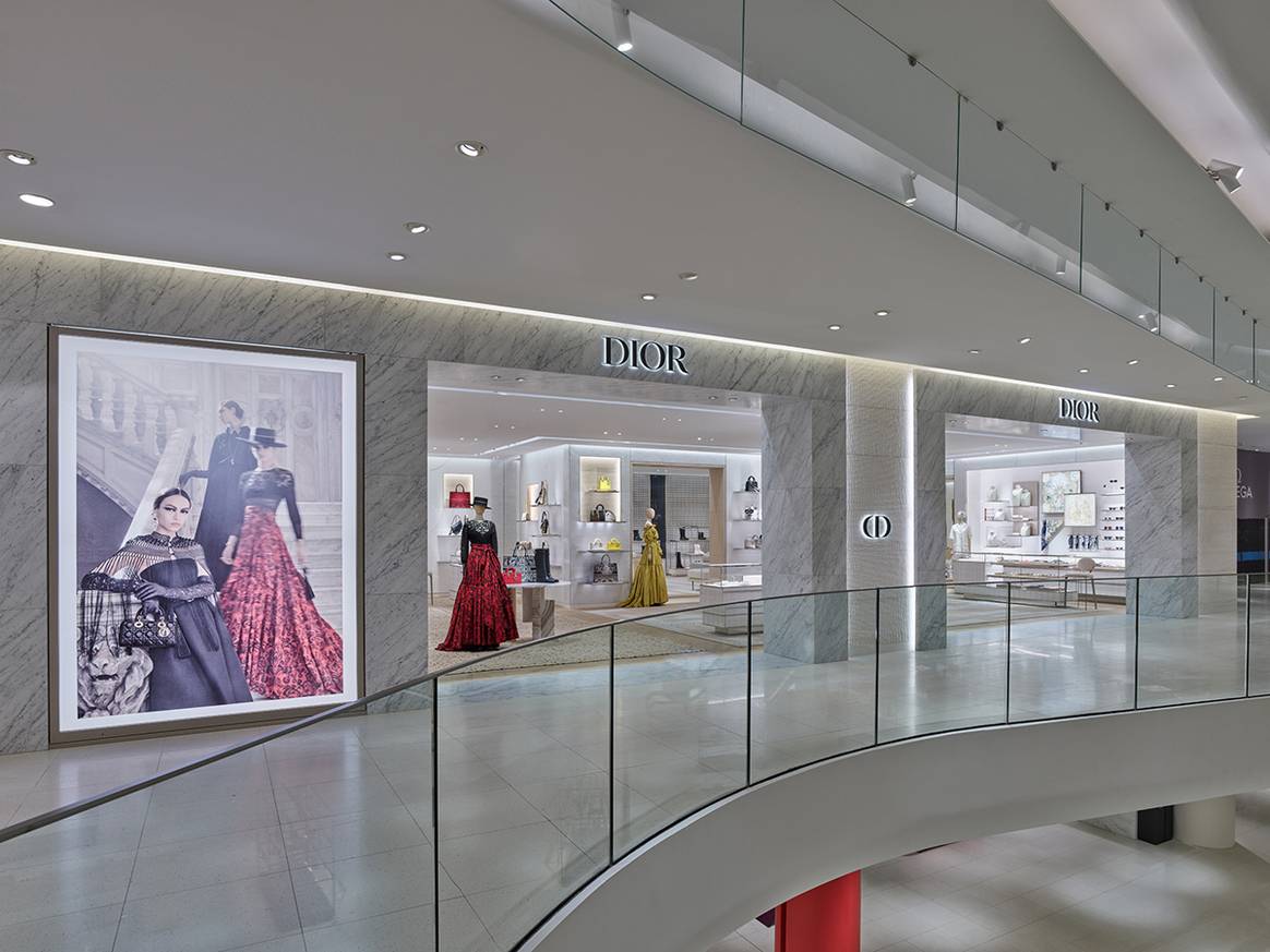 Photo Credits: Interior de la nueva boutique de Dior en El Corte Inglés de Castellana, en Madrid. Fotografía de cortesía.
