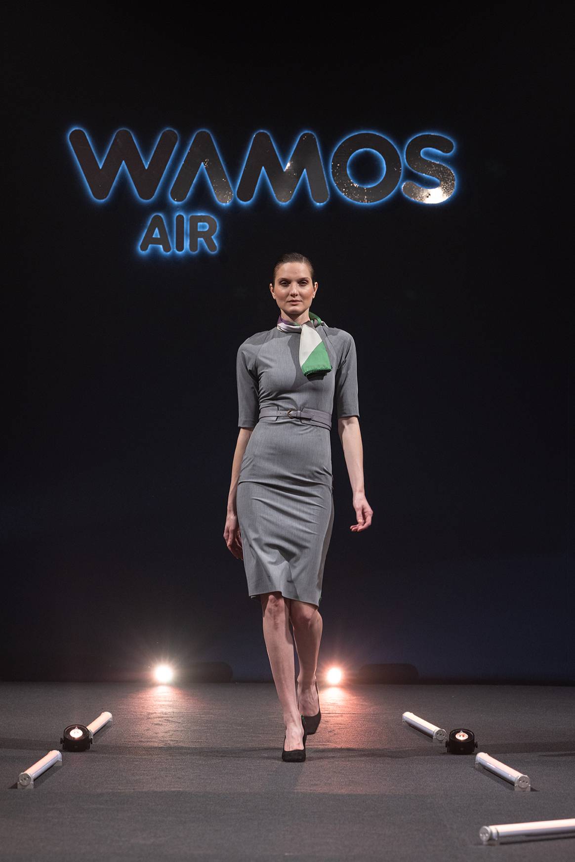 Photo Credits: Desfile de presentación en Madrid de los nuevos uniformes de Wamos Air, diseñados por Juanjo Oliva. Fotografía de cortesía, por Paula Valley.