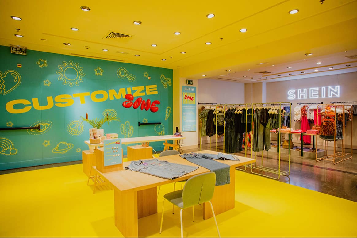 Interior de la nueva pop-up abierta por Shein en el centro comercial El Triangle de Barcelona, desde el 21 al 29 de julio de 2023.