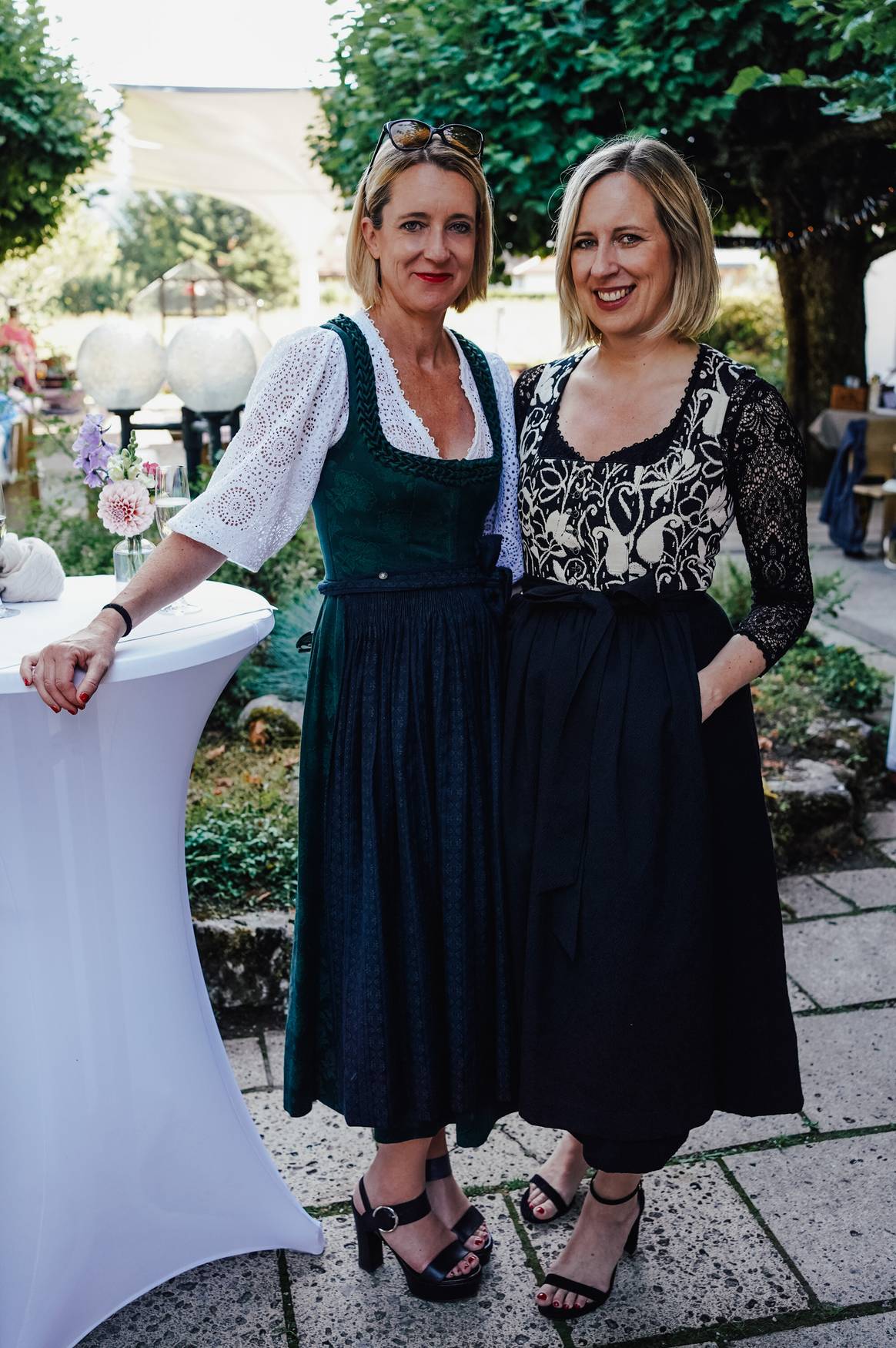 Die beiden Geschäftsführerinnen: Sonja Ragaller (links) und Schwester Stefanie.