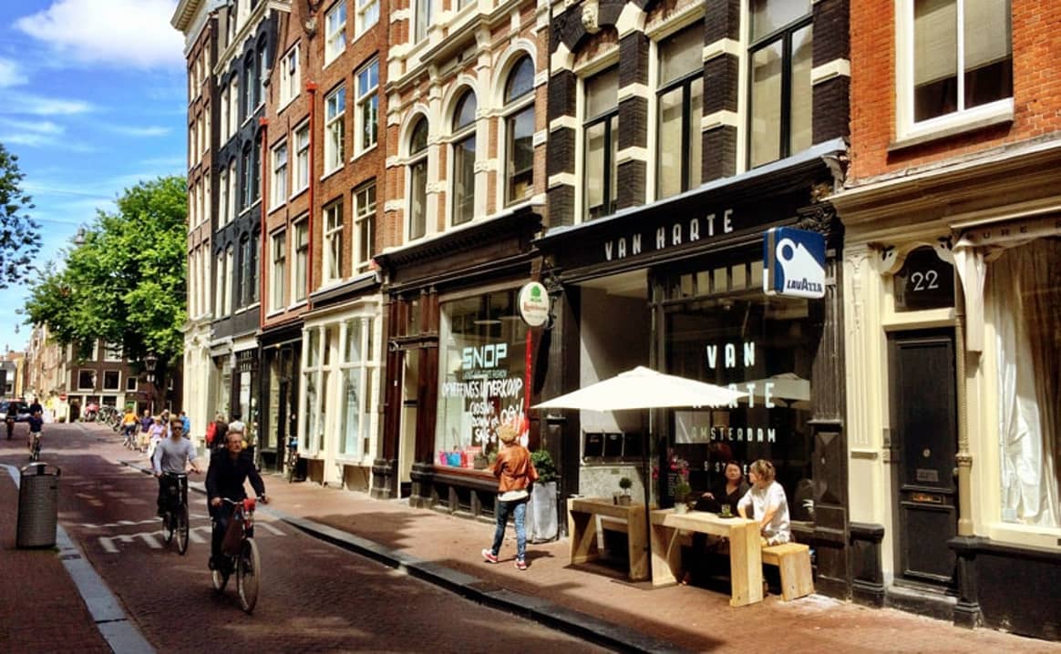 Winkelend publiek krijgt meer ruimte in Amsterdamse Negen Staatjes