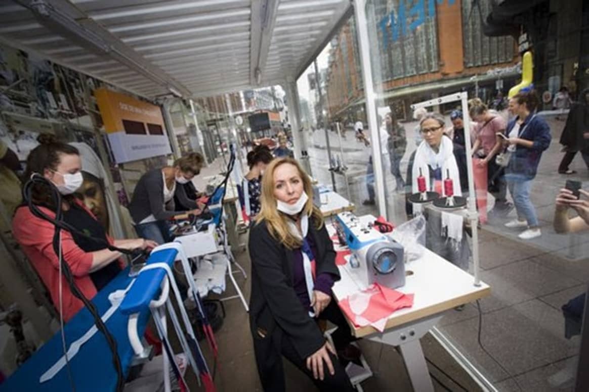 Pop-up Sweatshop urges the Fashion Industry to be more Transparent