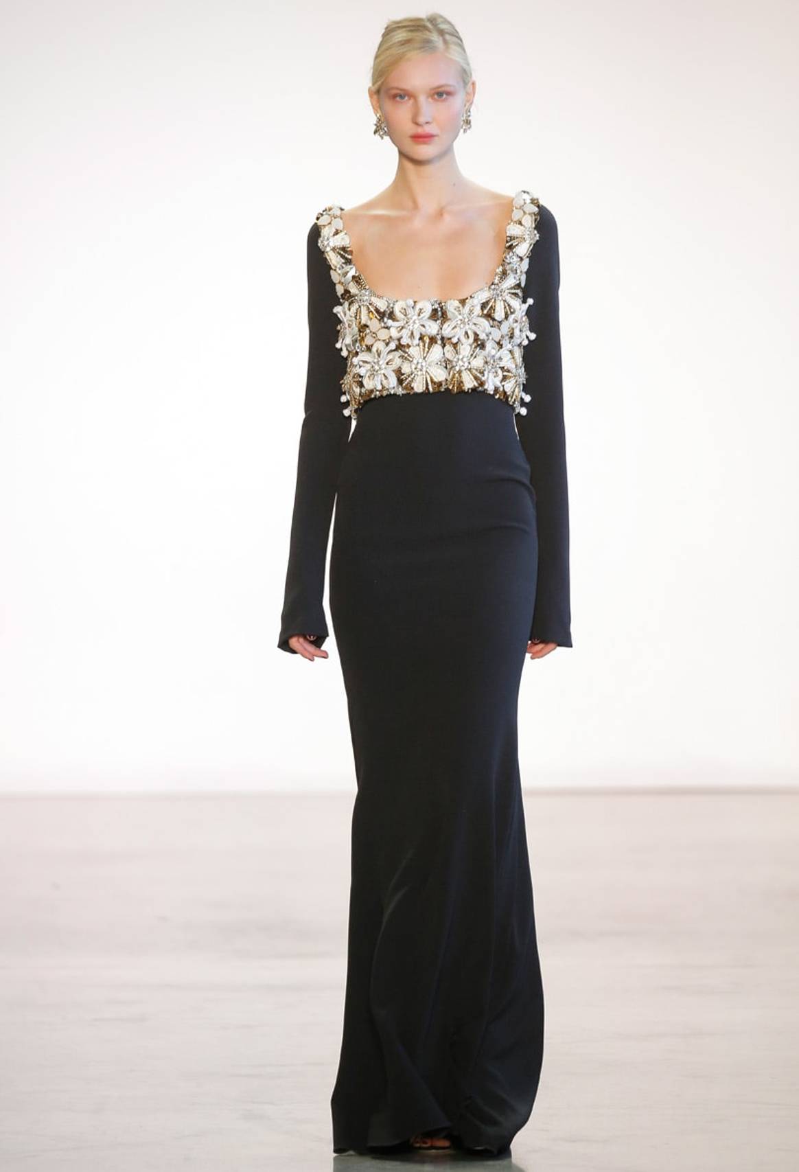 Evening wear is not dead according to Badgley Mischka and Naeem Khan